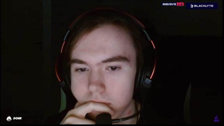 2022LPL名人堂成员海报：禹景曦 高地平 管泽元